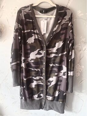 Merokeety Camouflage Button-Up Cardigan Sweater XL
